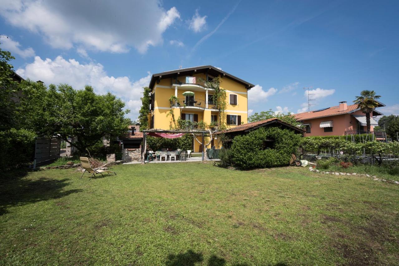 Draisina Bike Apartments Uno Oleggio Castello Buitenkant foto